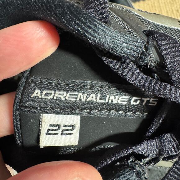 Brooks Adrenaline GTS 22 Running Sneaker Women 8.5 Black White Athleisure Walk - Picture 6 of 15